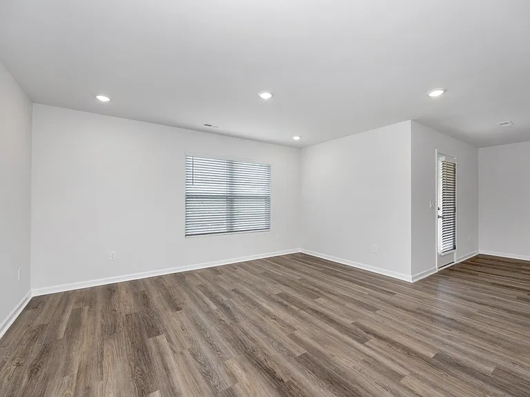 128 Wellspring Rd — Photo 37