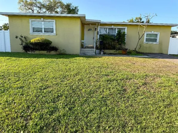 3624 Abington Ave S, Saint Petersburg, FL 33711