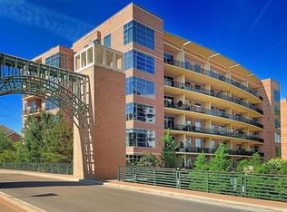 1 Waterway Ct APT 4E, Spring, TX 77380