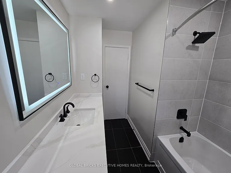 3285 Lansdown Dr #MAIN — Photo 10