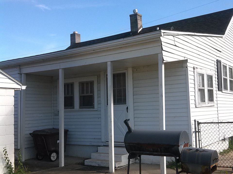 2nd image of 520 Milburn St
