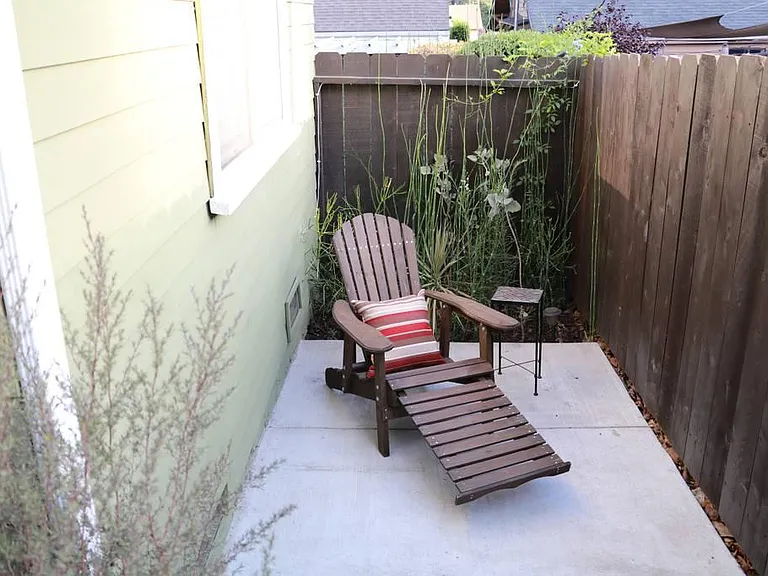 3339 W 27th St — Photo 7