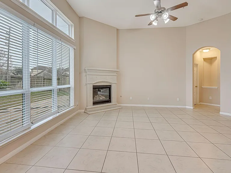 17602 Stamford Oaks Dr — Photo 13