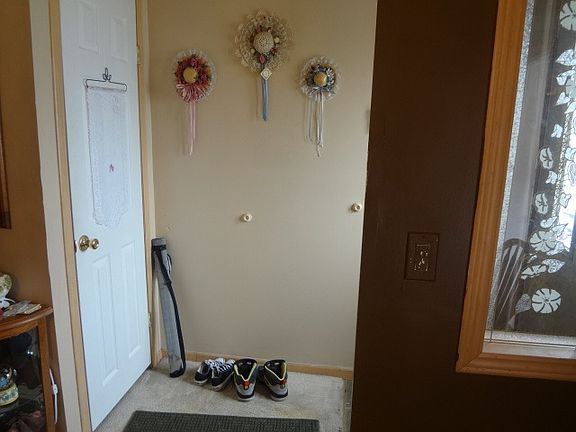 5th image of 21483 Dupont Dr