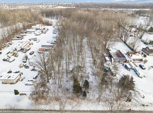 0 Huron River Dr, New Boston, MI 48164
