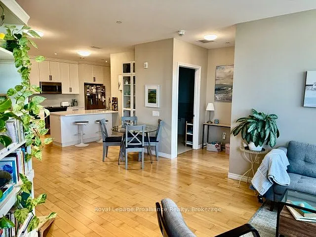 199 Front St #411 — Photo 7