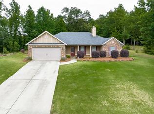822 Rouse Cir, Hoschton, GA 30548
