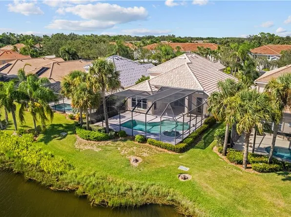 9176 Spring Run BLVD, ESTERO, FL 34135