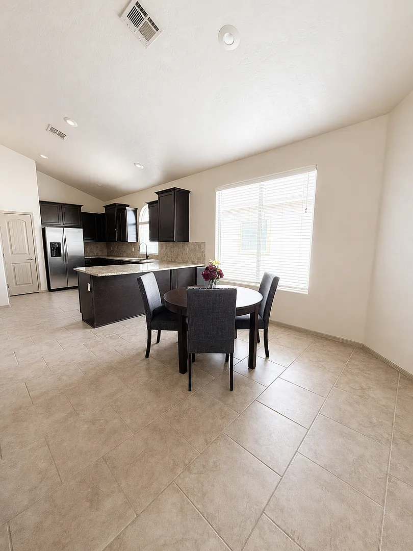 Stunning Organ Mountain Views, Beautiful Upgrades & Solar Savings! — Photo 2