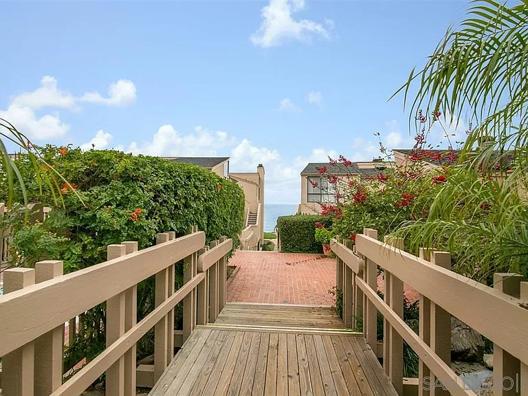 503 S Sierra Ave #163 — Photo 4