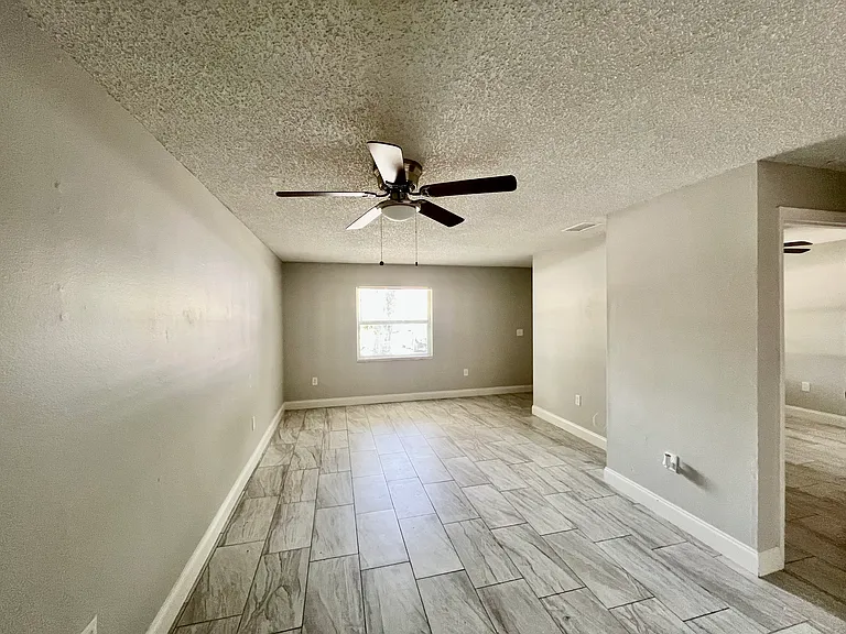 1615 Crystal Park Cir #1615 — Photo 12