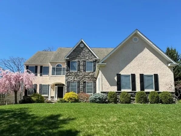 6 Bakley Ter, West Orange Twp., NJ 07052