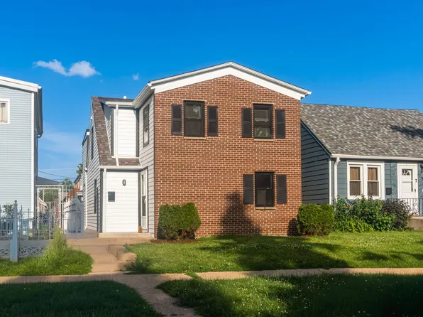 1713 N 36th Ave, Stone Park, IL 60165