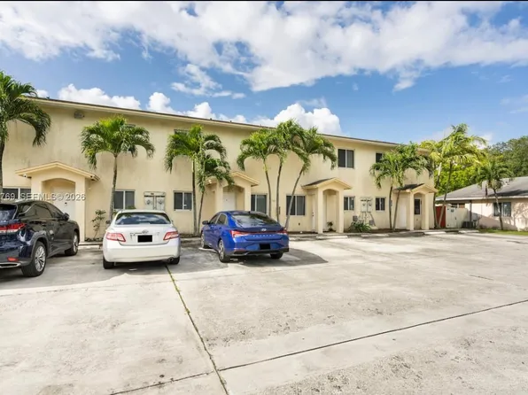 925 SW 8th St Unit A, Hallandale, FL 33009