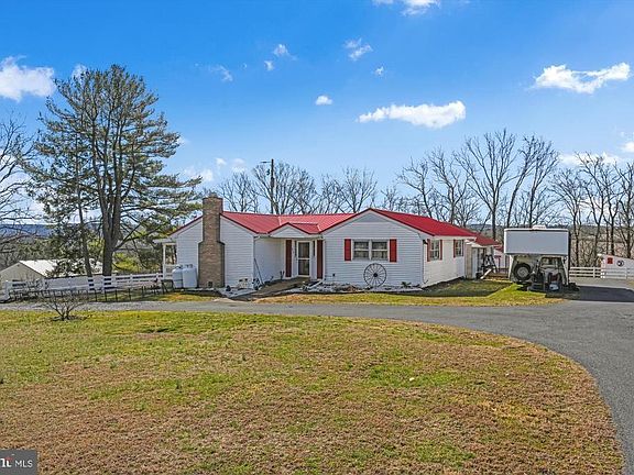 4th image of 475 Turkey Bird Rd