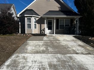 1925 Mission Oaks St, Kannapolis, NC 28083