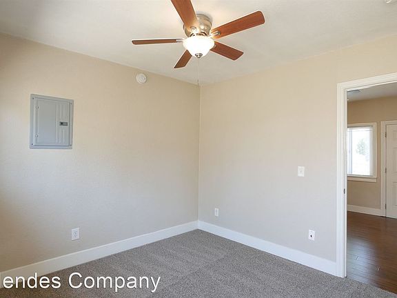 5th image of 4921-4927 Auburn Dr #4925