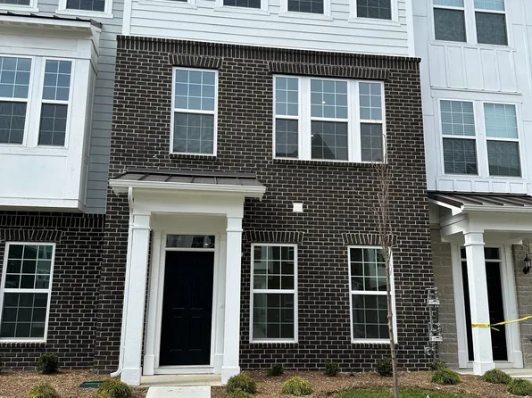 14517 Pomona Ln, Carmel, IN 46074