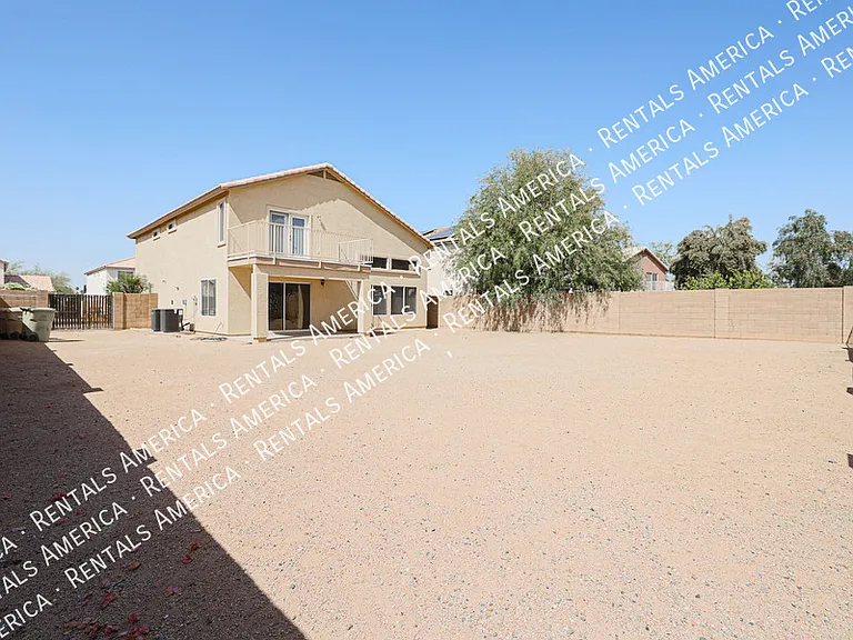 7441 W Fleetwood Ln — Photo 40