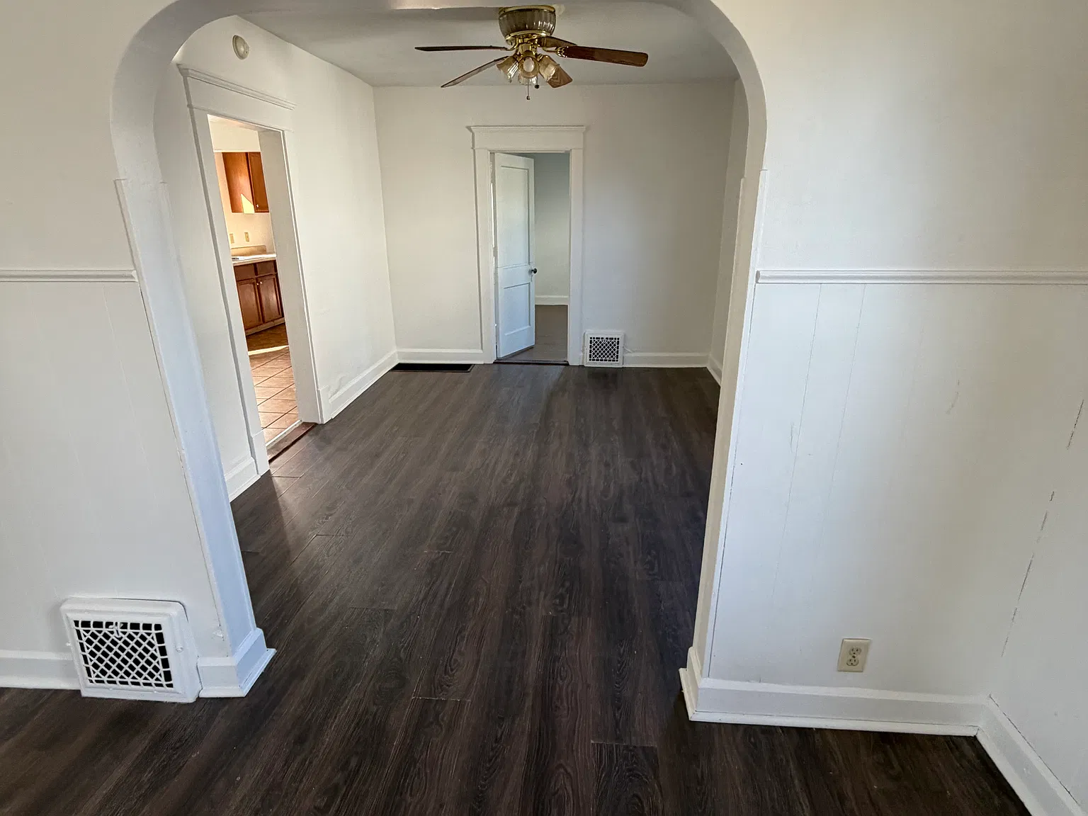 4 bed, 1232 sqft, $1,250 — Photo 3