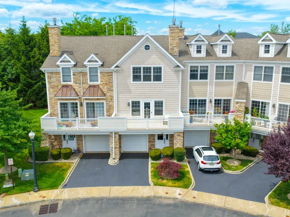 302 Villa Dr, Long Branch, NJ 07740