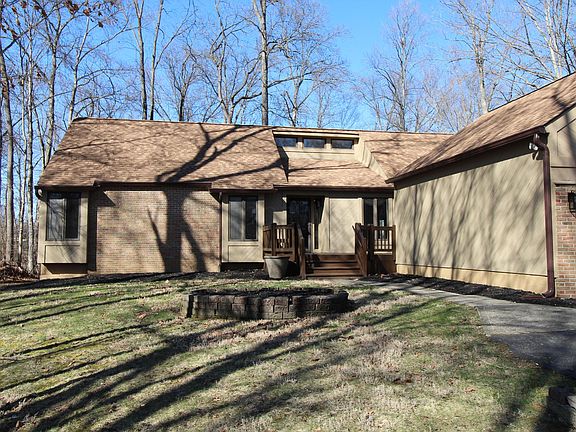 3rd image of 4860 Bayhill Dr