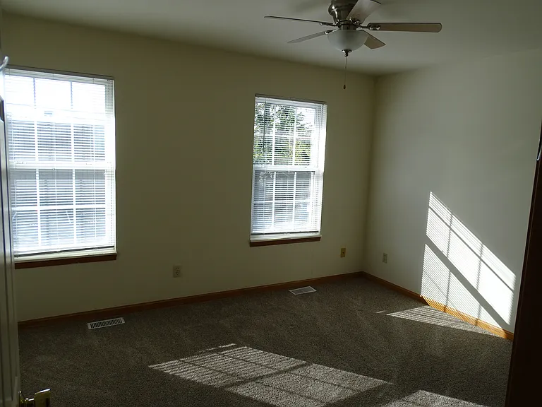 112 Marks Rd — Photo 13