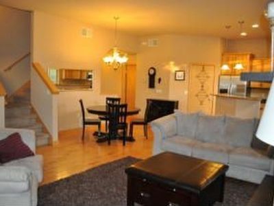 9362 Old Sauk Rd, Middleton, WI, 53562