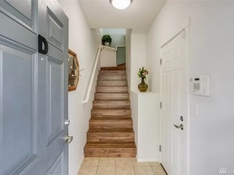 4050 S 212th Ct #D — Photo 3