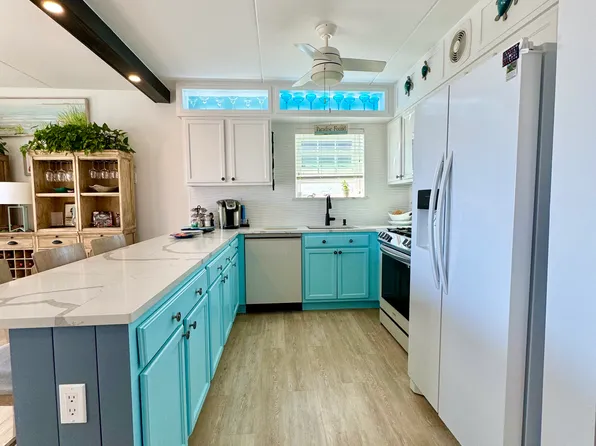 6008 Beach Front Road image 5 of 29