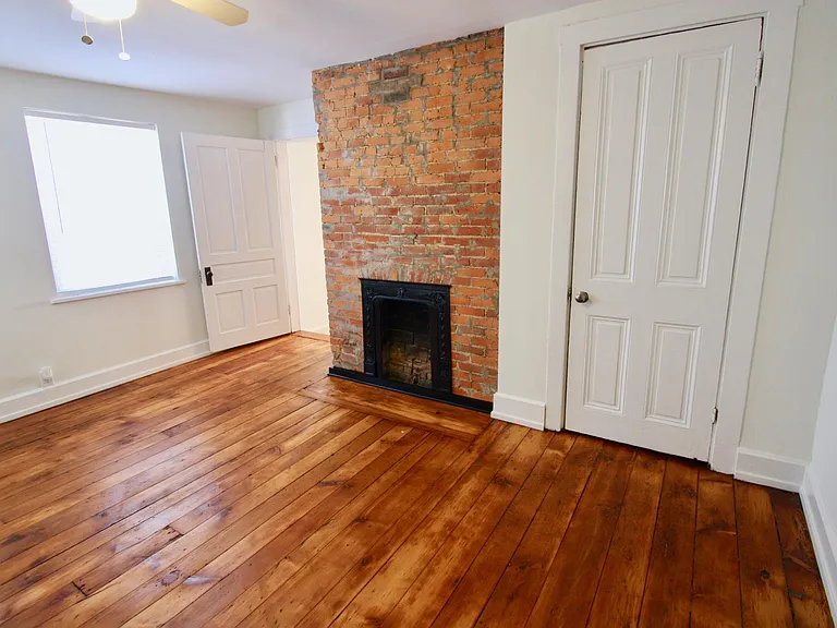 436 Liberty Hl #2 — Photo 9