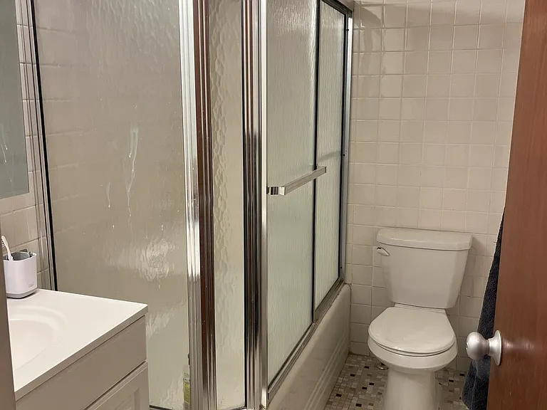 1030 E Lancaster Ave #1001 — Photo 5