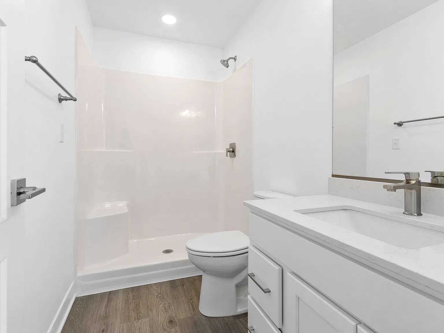 3 bed, 2.5 bath, 1528 sqft, $1,950 — Photo 4
