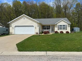 18765 Meadowflower Dr, New Paris, IN 46553
