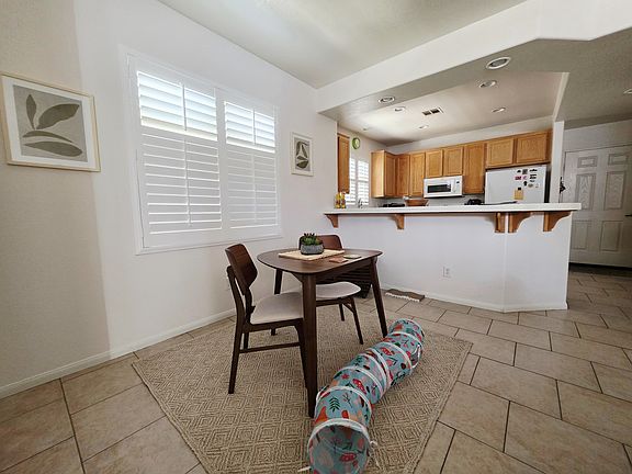 4th image of 1452 Rancho Rose Way Unit 8