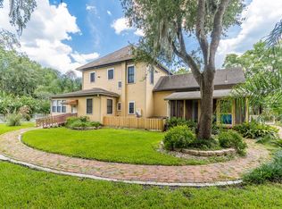 24 SE 8th St #A, Gainesville, FL 32601