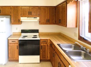 2816 Rudeen Close APT 1, Rockford, IL 61108