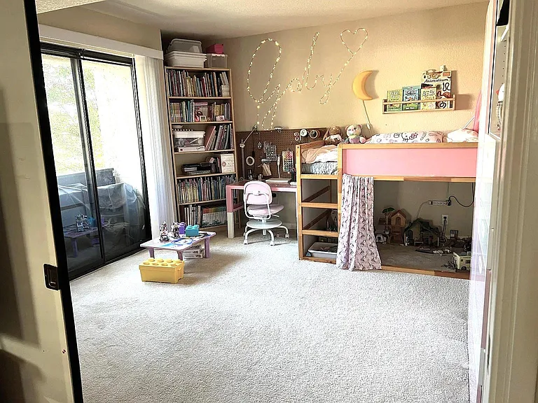 185 Forest Ave #3A — Photo 4