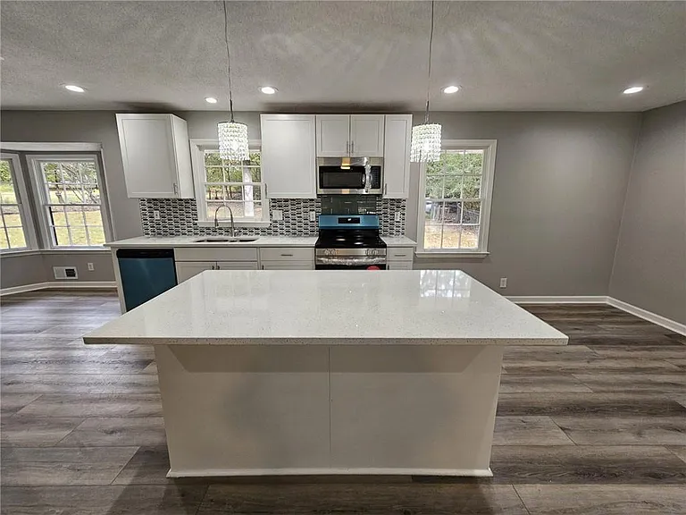 999 Braselton Hwy — Photo 8