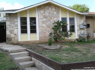 6813 Neston Dr, San Antonio, TX 78239