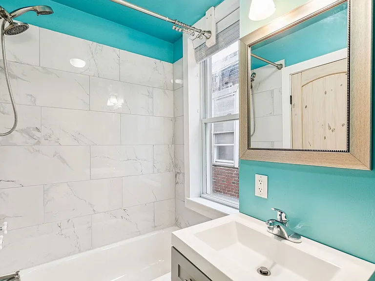 2928 W Oxford St #3 — Photo 9