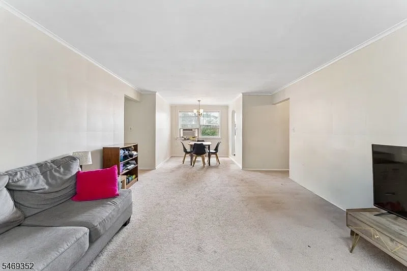 2 bed, $2,300 — Photo 4