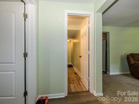 5th image of 44 Fenix Dr SW
