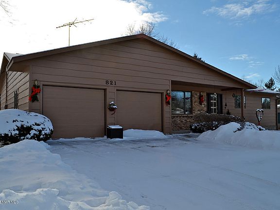 Front of Home (2) 