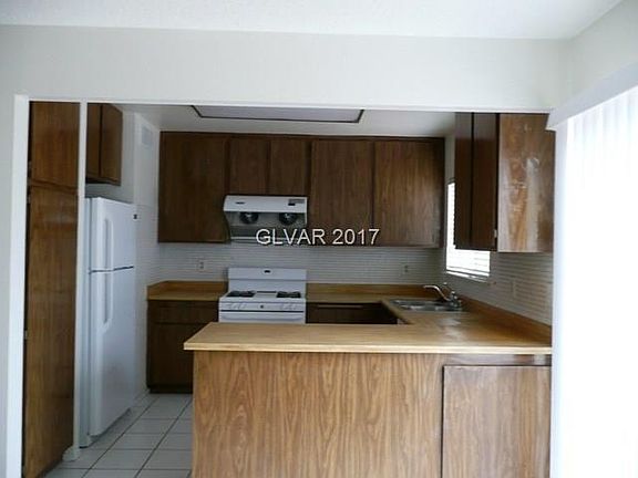 4th image of 1451 Labrador Dr
