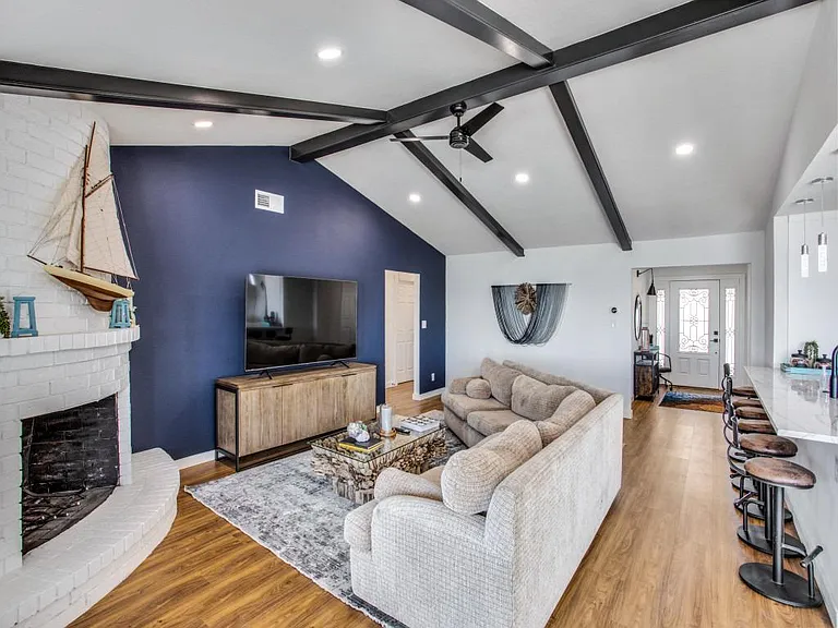 217 Scenic Dr — Photo 6
