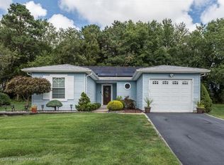 24 Brenner Ct, Brick, NJ 08724