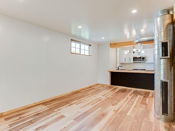 4th image of 3909 Xerxes Ave S
