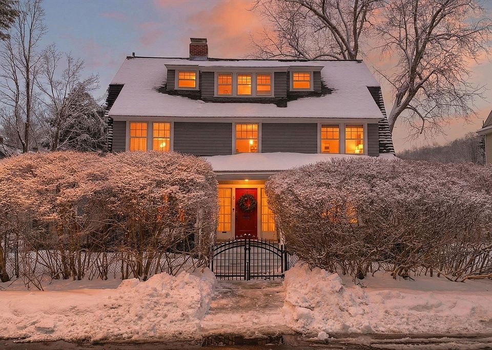 1st image of 78 Denton Rd