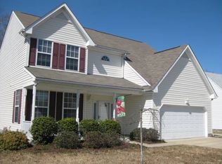 121 Baker Farm Dr, Hampton, VA 23666
